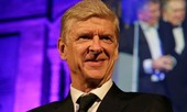 HLV Arsene Wenger bất ngờ chốt ngày trở lại