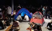 Malaysia cũng cuồng điên vì vé