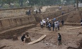 Giải mã Hoàng thành: Nhiều câu hỏi còn bỏ ngỏ