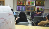 Chứng khoán vẫn đối mặt với những biến động
