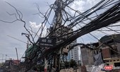 Giật mình cáp viễn thông như 'liễu rủ' trên đường Minh Khai