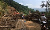 Agribank Thanh Hóa sẻ chia cùng đồng bào vùng lũ huyện Mường Lát