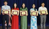 Giảng viên Duy Tân nhận Danh hiệu “Nhà giáo Đà Nẵng tiêu biểu”
