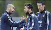 Messi 'đảo chính' ở tuyển Argentina, HLV Sampaoli thành bù nhìn