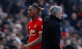 Mourinho tình cờ tiết lộ chuyện Martial dính án phạt nặng
