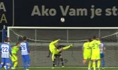 Cận cảnh pha ‘ngả bàn đèn’ đẹp hơn Ronaldo của sao Croatia