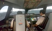 Việt Nam có tổ hợp buồng lái máy bay mô phỏng đầu tiên