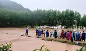 Lũ dâng bất ngờ, nam thanh niên bị cuốn trôi