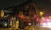 Nhà hai tầng tại cố đô Huế đổ sập bất ngờ giữa mưa lớn