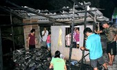 Bé gái bại liệt bẩm sinh tử vong trong căn nhà cháy ở Cà Mau