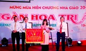 ĐH Đông Á nhận Cờ thi đua của Bộ GD&ĐT