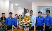 T.Ư Đoàn chúc mừng GS. TSKH Phạm Thị Trân Châu