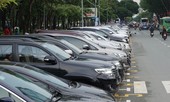 TPHCM thu phí đậu xe ô tô dưới lòng đường từ 1-8
