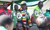 Khoảnh khắc Tổng thống Mnangagwa bị tấn công, nghi ám sát
