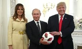 Chuyện gì đã xảy ra với trái bóng Tổng thống Nga tặng ông Trump?
