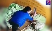 'Nóng mắt' cảnh cô giáo dùng cuộn giấy báo đánh học sinh bùm bụp