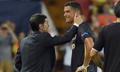 HLV Juventus nói gì về tình huống Ronaldo bị đuổi?