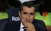 Barcelona bị cầm hòa, HLV Valverde nổi điên với trọng tài
