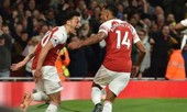Ozil đi vào lịch sử Premier League trong ngày đặc biệt