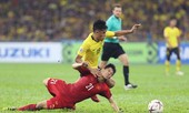 Hòa Việt Nam, chuyên gia Malaysia chê hàng thủ đội nhà