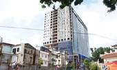 Xem xét phương án xử lý dứt điểm cao ốc sai phép 8B Lê Trực
