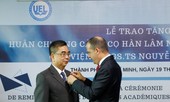 Pháp trao Huân chương Cành cọ Hàn lâm cho Viện sĩ Nguyễn Ngọc Điện