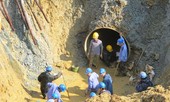 Đường ống nước sạch sông Đà lại gặp sự cố