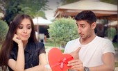 Tặng quà 20/11 kiểu 'xôi thịt': Thà đừng tặng còn hơn!