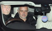 Manchester United sa thải Mourinho, bổ nhiệm Carrick làm quyền HLV