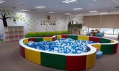 Bản tin 14H: Bé 8 tuổi bị người lớn hành hung vì mâu thuẫn với bạn