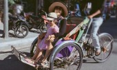 Đưa bé Lavie về thăm quê, Mai Phương nhắn nhủ con gái gây xúc động