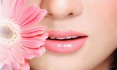 Mẹo hay cần thiết: Cách chữa môi bong, nứt nẻ trong mùa đông