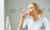 Những thời điểm vàng uống nước có lợi cho sức khỏe