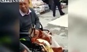 Lật mặt kẻ giả mạo người khuyết tật để xin tiền