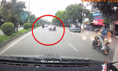Clip: Thanh niên xăm trổ nhận cái kết đắng khi đánh võng trước đầu ô tô