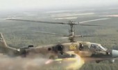 Trực thăng 'cá sấu' Ka-52 khai hỏa, tiêu diệt mục tiêu