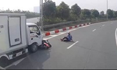 Xe tải vào cua ẩu, nam thanh niên đi xe máy thoát chết may mắn