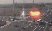 Tên lửa suýt rơi trúng ô tô trên đường cao tốc ở Israel