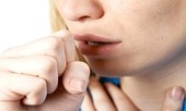 Cô gái gãy 10 xương sườn sau cơn ho chỉ vì thói quen hàng ngày