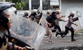 Indonesia khốn khổ vì tin đồn bài Trung Quốc