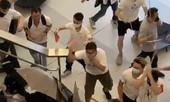 Người Hong Kong ngỡ ngàng vì đột nhiên bị côn đồ tấn công