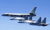 Trung Quốc bất ngờ đưa tiêm kích Su-35 nâng cấp ra biển Đông tập trận