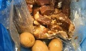 Một phụ nữ Việt bị Úc từ chối nhập cảnh vì mang theo thịt lợn
