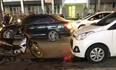 Tài xế ô tô dùng dao đâm nam thanh niên sau va chạm giao thông