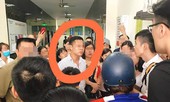 Cô gái hoảng sợ vì bị người đàn ông 'sờ đùi' ở chung cư Hà Nội