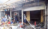 Cháy lớn tại chợ Tó - Đông Anh, nhiều gian hàng bị thiêu rụi