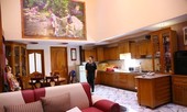 Cận cảnh biệt thự ‘khủng’ trị giá 200 tỷ của ca sĩ Khánh Phương