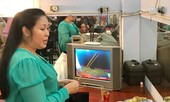 NSND Hồng Vân tưởng nhớ Anh Vũ sau 3 tuần mất khiến fan không cầm được nước mắt