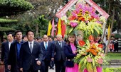 Thủ tướng dâng hương tại Khu di tích Kim Liên