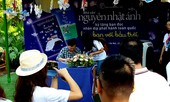 Giới trẻ xếp hàng dài 'chờ làm bạn' với Nguyễn Nhật Ánh
